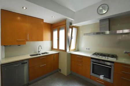 Carrer dels Carnissers, Valencia, Valencian Community 46001 - Photo 2