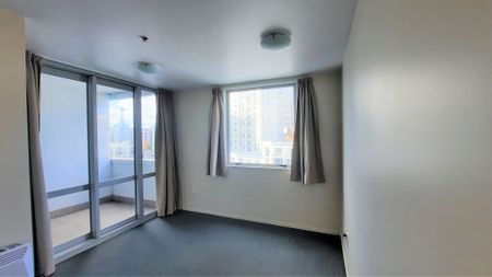 One bedroom Apartment in CBD - Photo 4