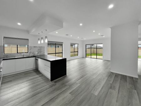 6 Silver Leaf Way, Winter Valley - Photo 4