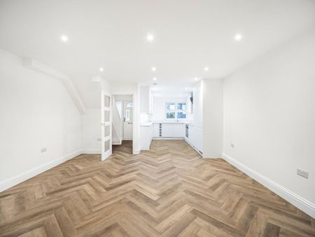 6 Bed Terraced House, Pennington Close, SE27 - Photo 3