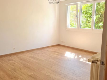 Location Appartement 1 pièces 27 m2 à Nantes - Photo 4