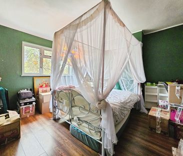 Spinney Drive, Feltham, TW14 8PN - Photo 4