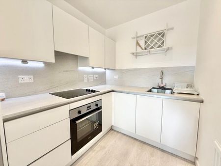 1 bedroom flat to rent - Photo 5