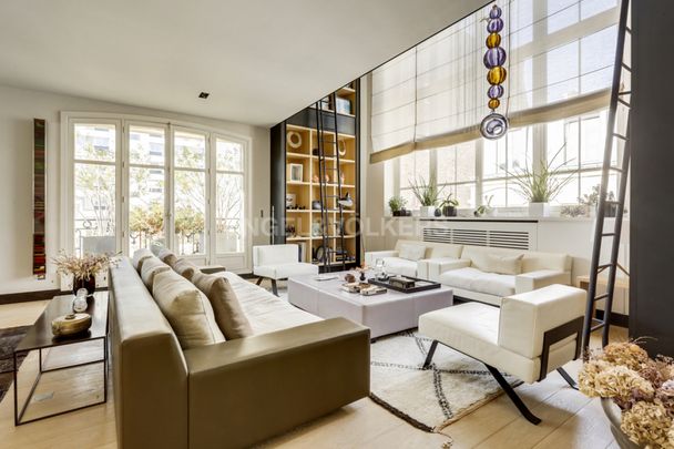 COURTE DUREE - Hôtel Particulier 440m2 - Gros Caillou - Photo 1