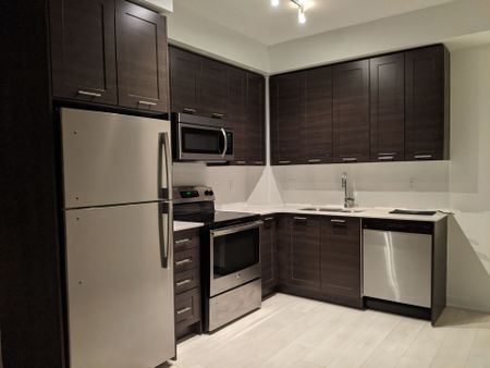 For Lease - 50 Bruyeres Mews Unit# 803, Toronto, Ontario - Photo 5