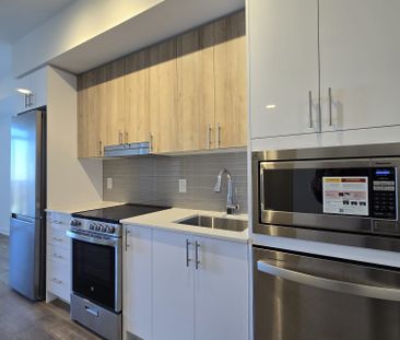For Lease - 5081 Hurontario Street Unit# 2712, Mississauga, Ontario - Photo 5