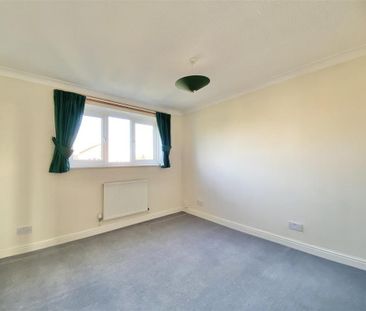 3 bedroom detached house to rent - Photo 5