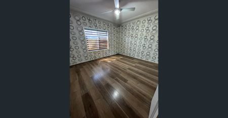 Spacious 4-Bed Family Home in a Super Convenient Location - Photo 5