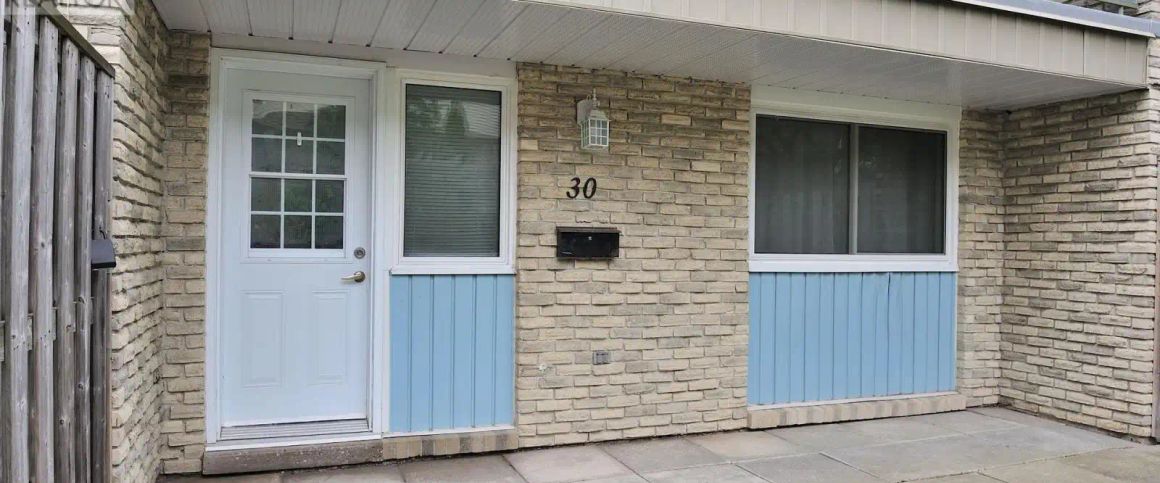 30 - 35 BRECKENRIDGE DRIVE — 2 Bedroom - Photo 1