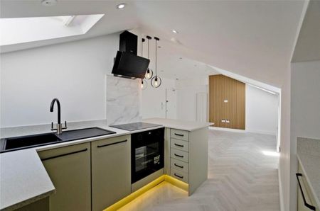 1 Bed Flat, Belsize Avenue, NW3 - Photo 5