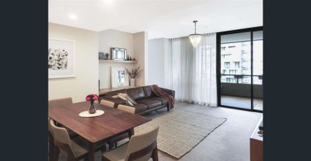 Modern 2-Bedroom Apartment in the Heart of Putney Hill - Photo 3