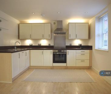 2 bedroom flat to rent - Photo 3