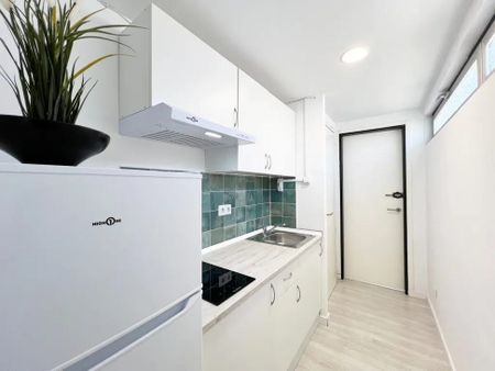 Calle Labajos, Madrid, Community of Madrid 28034 - Photo 3