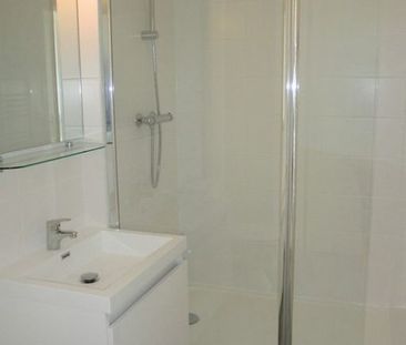 à louer - t1 avec balcon - ifs , - Photo 3