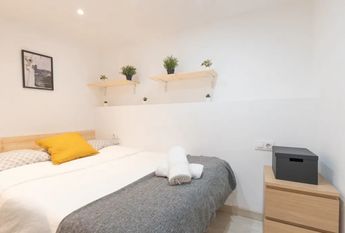 Carrer de les Beates, Barcelona, Catalonia 08003