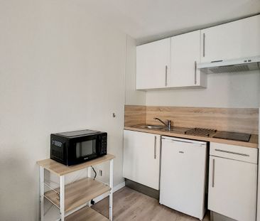 Location Appartement 1 pièce 16m² ROUEN 76000 - Photo 4