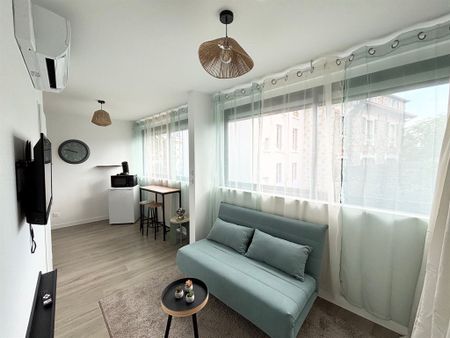 Location Appartement 1 pièce 19m² CHAMALIERES 63400 - Photo 2