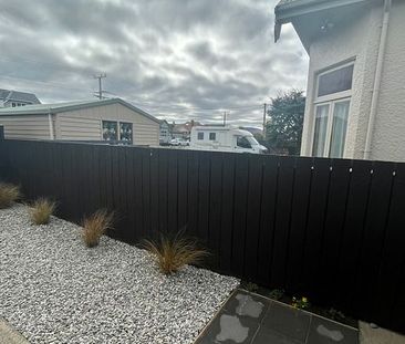2 Bedroom home- 2 minute walk to St Clair Beach! - Photo 3
