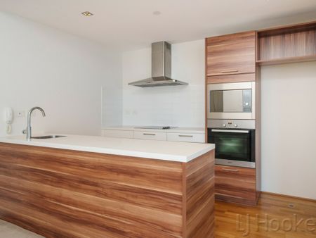 1303/237 Adelaide Terrace, Perth - Photo 2