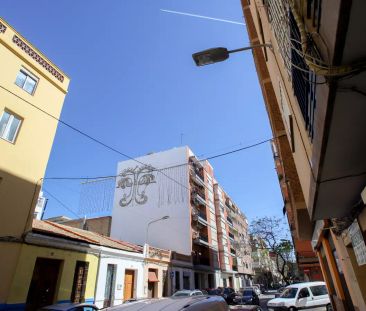 2-bedroom apartment for rent in Torrefiel. - Foto 5