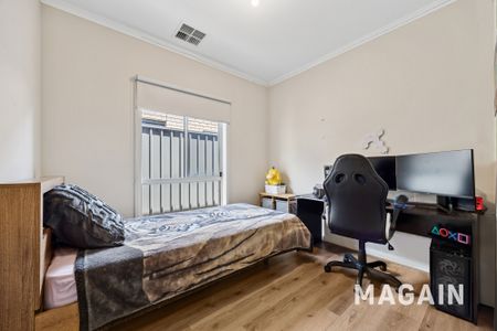 23 Hutchinson Ave, Reynella SA 5161 - House For Rent | Domain - Photo 5