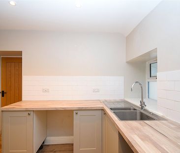 2 bed bungalow to rent in Scalby Road, Scarborough, YO13 - Photo 6