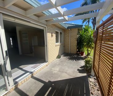 Resort Living - Papamoa - Photo 2