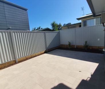 4 Bedroom Townhouse - Photo 3