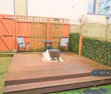 1 bedroom in a house share to rent - Photo 6