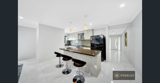 ✨ BEAUTIFUL FAMILY HOME FOR RENT – 19 RHONDA CRESCENT, TRUGANINA VIC 3029 - Photo 1