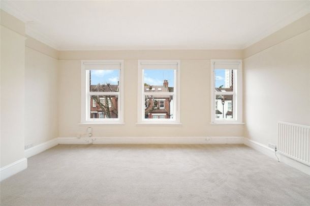 Crewys Road - Photo 1