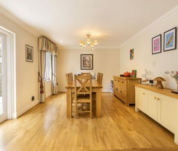 5 bedroom townhouse to rent - Photo 4