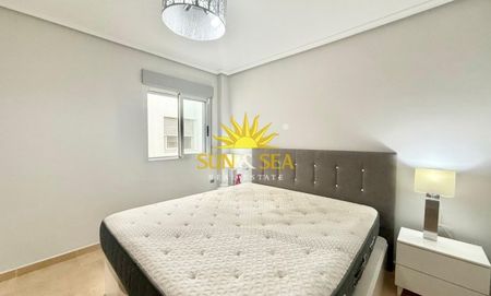 THREE-BEDROOM APARTMENT – ROJALES, ALICANTE - Photo 5