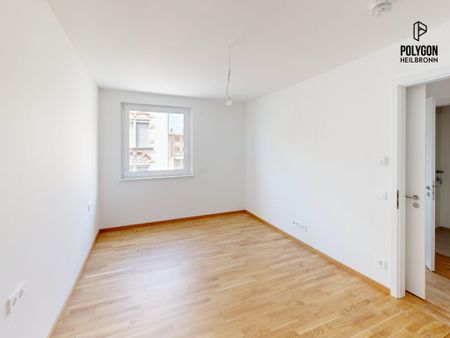 Erstbezug! Helle 2-Zimmer-Wohnung mit großzügiger Loggia - Photo 4