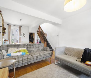 Terraced House To Let - Photo 1