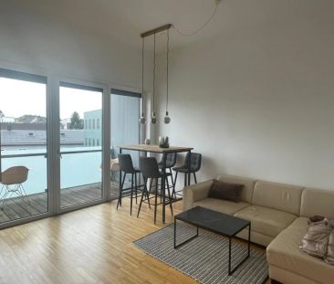 Helle, sonnige 2-Zimmer Wohnung mit sehr großer sonniger Loggia im ... - Foto 3