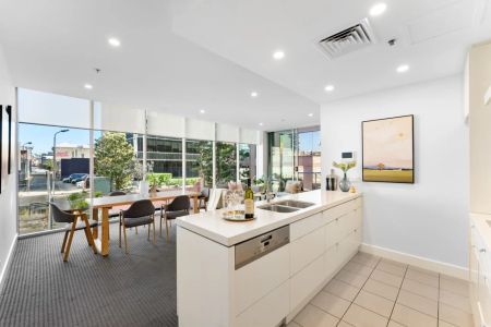 Executive 2-Bedroom Apartment in the Heart of Adelaide's East End - Photo 4