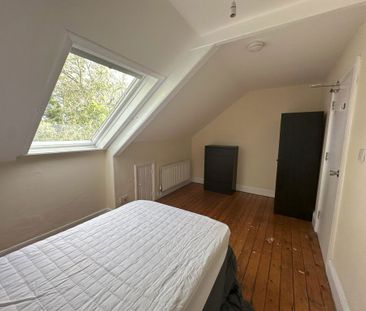 First Avenue, Newcastle Upon Tyne - Photo 5