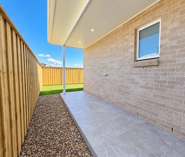 Brand new Modern 2-Bedroom Granny Flat | Private, Stylish in Menang... - Photo 5