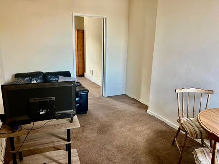 1 Bed Flat, Sneinton Hermitage, NG2 - Photo 2