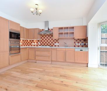 5 bedroom townhouse to rent - Photo 5