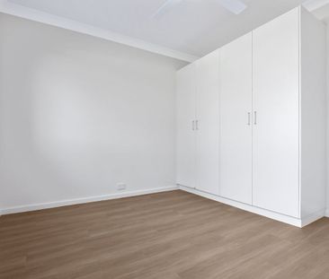 1/82 Atchison Street, Wollongong, NSW 2500 - Photo 2