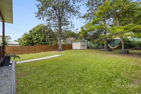 179 Beddoes Street, Holland Park, QLD, 4121 - Photo 5