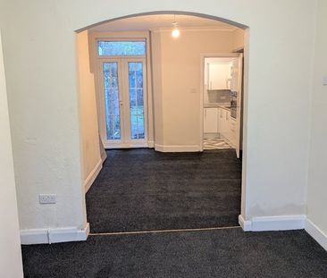 2 Bed Terraced House, Brairdale Road, CH42 - Photo 4