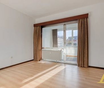 GEZELLIG APPARTEMENT MET UITSTEKENDE LIGGING TE DIEST! - Photo 2