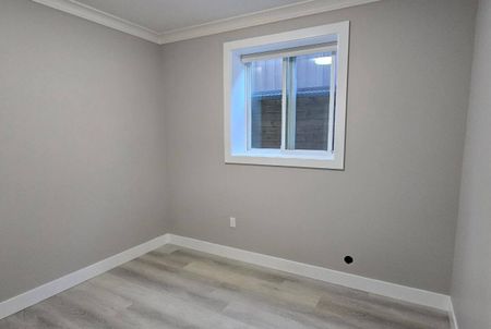 919 Runnymede Avenue, Coquitlam - Photo 4