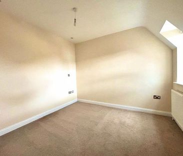 4 bedroom detached house to rent - Photo 6