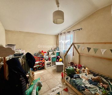 Appartement T3 de 72.56m2, avec jardin à Tarascon, - Photo 4