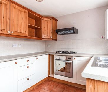 2 bedroom mid-terrace to rent Ravens Way, PO22 - Photo 1