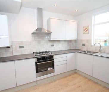 Tudor Way, Southgate, London, N14 - Photo 1